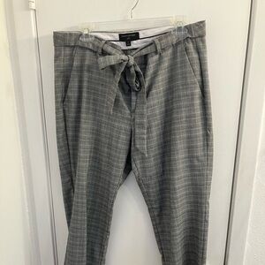 Banana Republic plaid ankle pants with tie, size 12